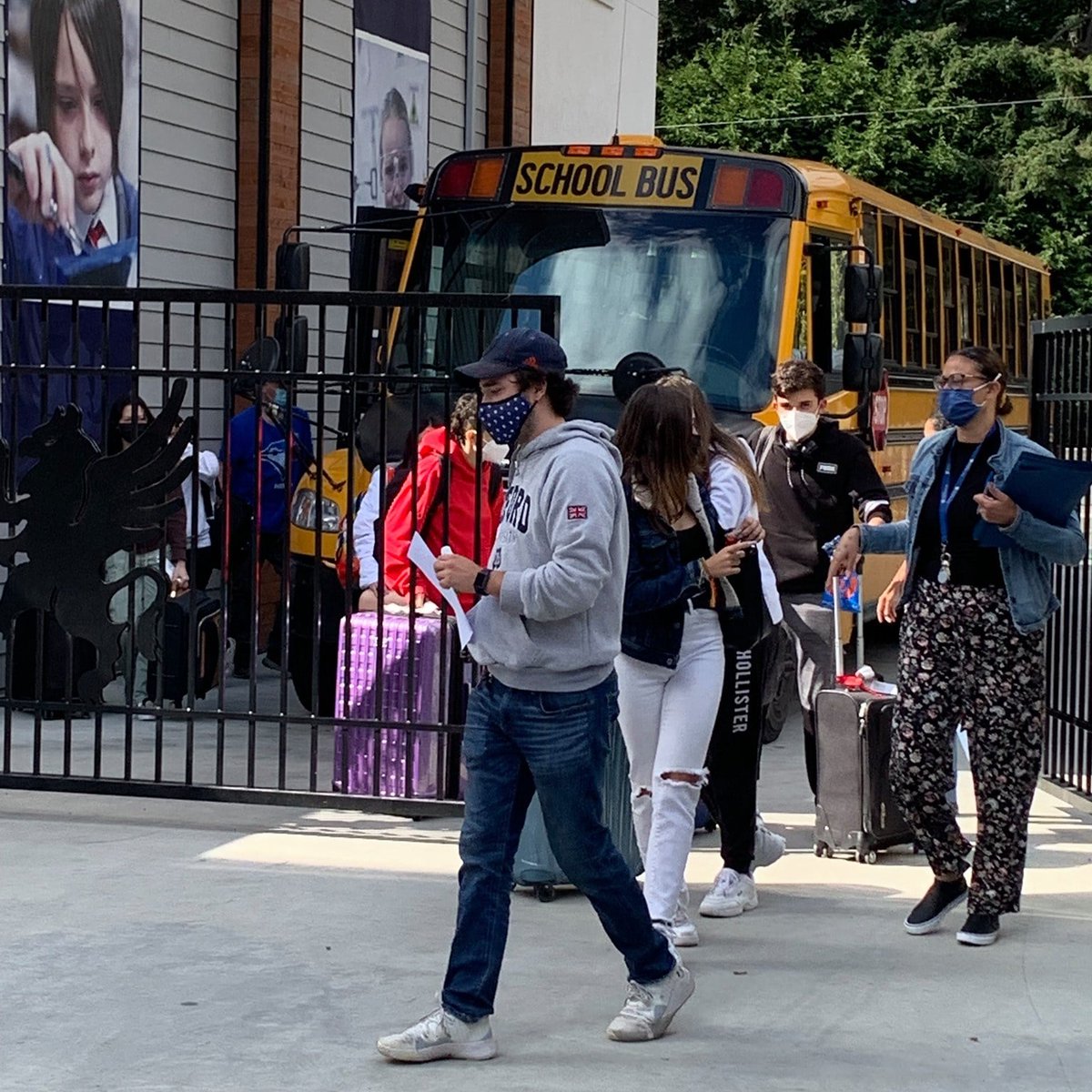 BrightEduMX's tweet photo. Brookes Westshore dio la bienvenida a los estudiantes internacionales a #Canadá y a nuestro campus escolar. Los estudiantes se mudaron a sus dormitorios y comenzaron a explorar todas las maravillas de #Victoria, Columbia Británica.

info@brightedication.mx
☎ 777 3072777 https://t.co/90vLLIB67T