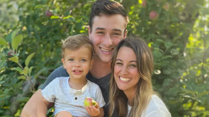 Garrett 💵 tweet media