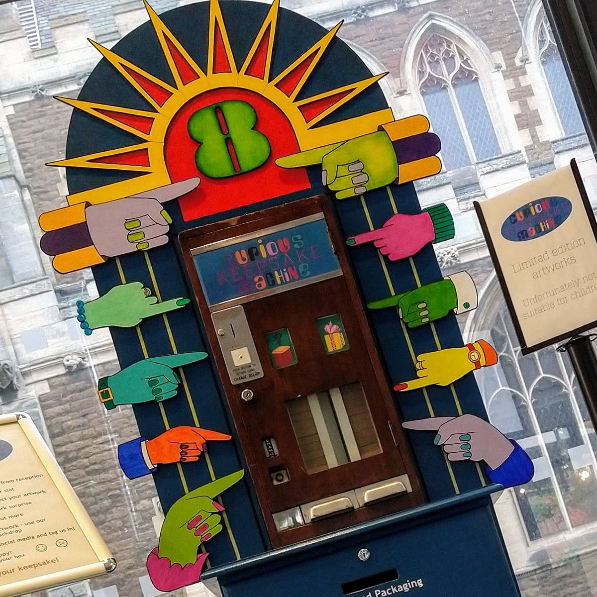 The #CuriousKeepsakeMachine comes to the end of its time at @2021visualarts tomorrow (15 Jan). Pay £1 at reception to get your tokens, feed them into the machine &amp; walk away with a random piece of original art. 
Funded through <a href="/ace_national/">Arts Council England</a> with support from @Design_Nationuk