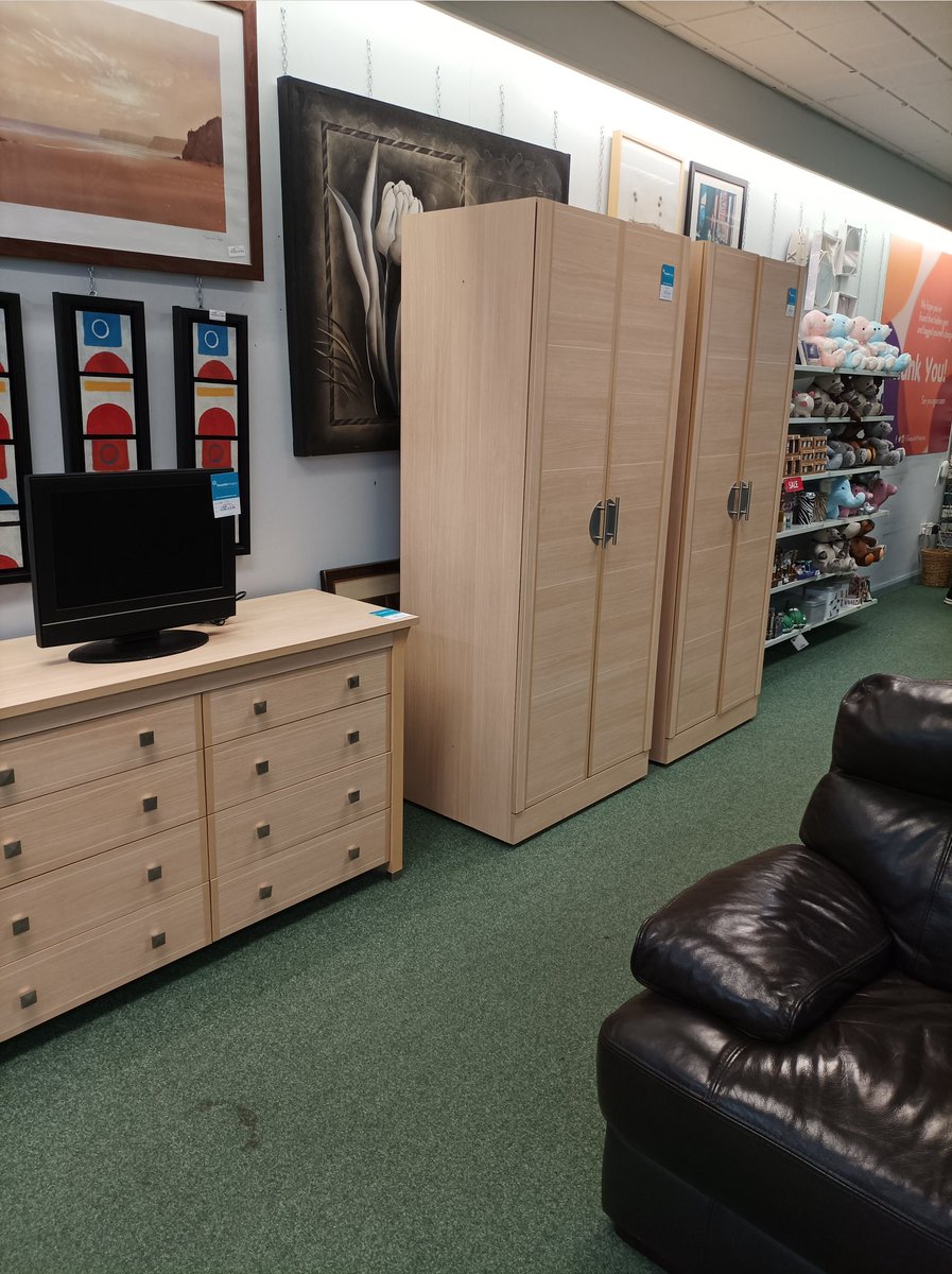 Don't miss out on these gorgeous pieces of furniture.  The sofa is nothing like you have seen before.  And the matching table, bookshelf and sideboard are in immaculate condition <a href="/THCoulbyNewham/">Teesside Hospice Coulby Newham Shop</a> <a href="/ParkwayShopping/">Parkway Shopping</a>
