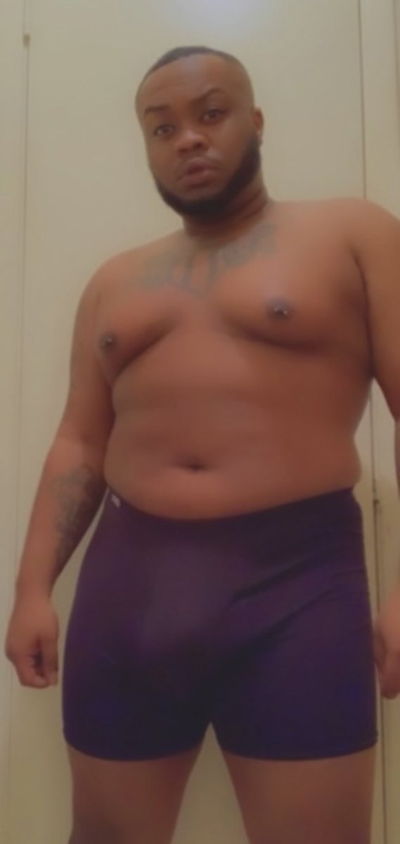 versdude92's tweet photo. Rt if u like em thick https://t.co/p2DnrLUGir