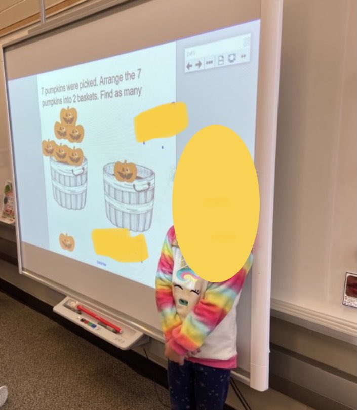 MahovlichL's tweet photo. 7 pumpkins were picked. Arrange the 7 pumpkins into 2 baskets! Amazing math conversations in Kindergarten this morning! #TVDSBkinder #Kindergarten #TVDSBMath https://t.co/lejqCqXAgv