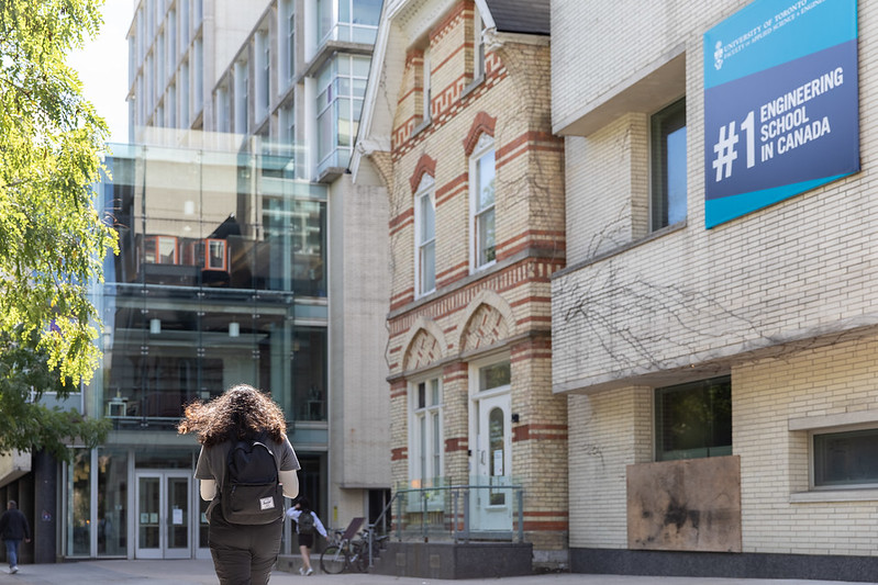 UofTEngineering's tweet photo. Congrats are in order: the #UofTEngineering Strategic Communications team just won 2οΈβ£ Silver Leaf awards from @IABC Canada β an Award of Excellence for its #COVID19 communications response, and an Award of Merit for its 2020 #BackToSkule campaign πππ: https://t.co/1CTaG0MAMd https://t.co/NaDLt5uZr3