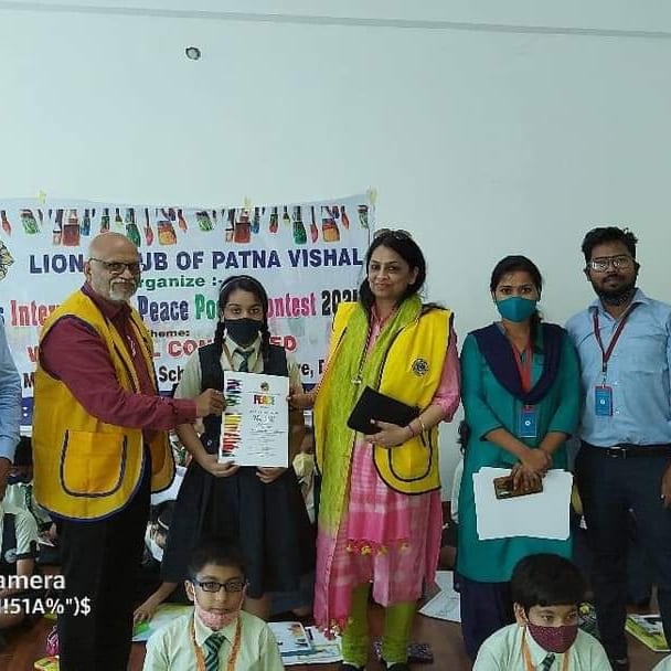 LionsPatna's tweet photo. Lions Club of Patna Vishal Organised Lions International Peace Poster Contest 2021. At Mount Litera Zee School, Saguna More, Patna on 26 Oct' 2021
#APforVP https://t.co/DeM2ol8O3x