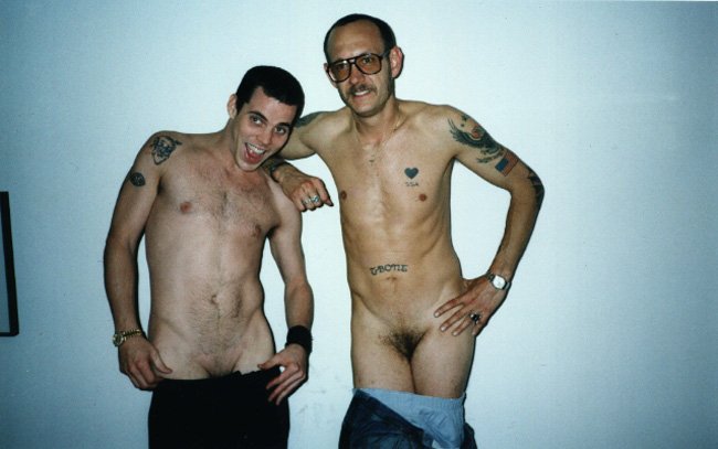 NailGround's tweet photo. @steveo U SHOULD BE IN A FCCKIN JAILCELL #UKNOWIT #PEDOPIGQUEER CLICK CLICK https://t.co/doft53AAzH
