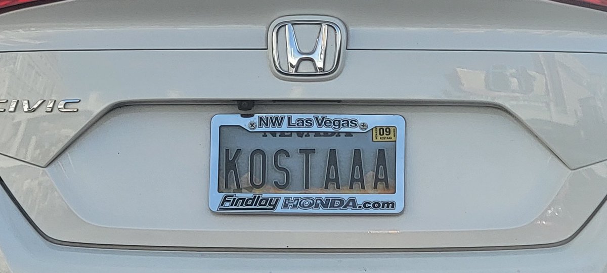 Moonwkr's tweet photo. @chrisdelia Kosta! https://t.co/MsrJeTZS15