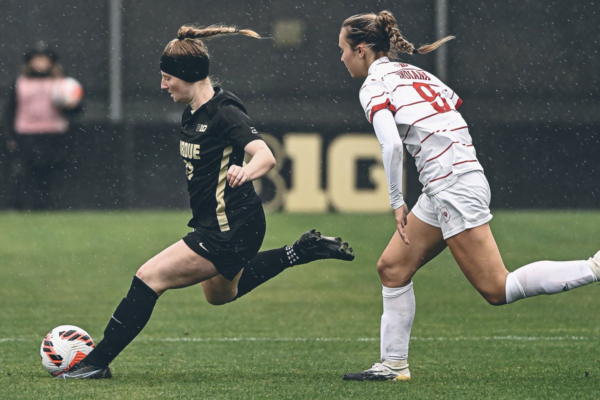 PurdueSoccer's tweet photo. Shoutout to Marisa Bova and the Boilermaker defense! They have back-to-back shutouts and 3 clean sheets in 4 games heading into the postseason. 😤

#BoilerUp 🚂⚽️ https://t.co/gjvA93LYZB