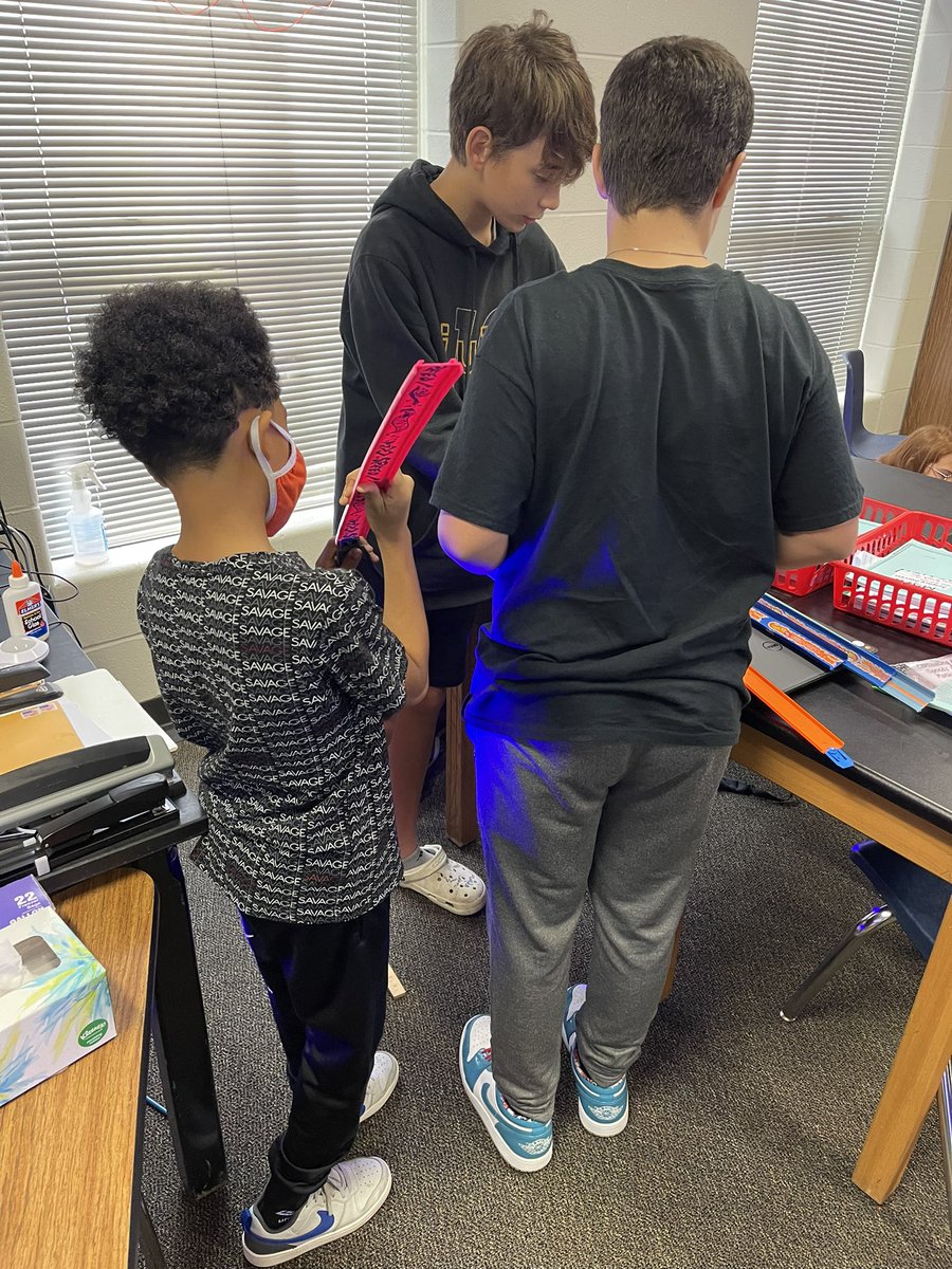 Race tracks for accelerated speed calculations! #cryar #gameon <a href="/CryarCISD/">Cryar Intermediate, Conroe ISD</a>