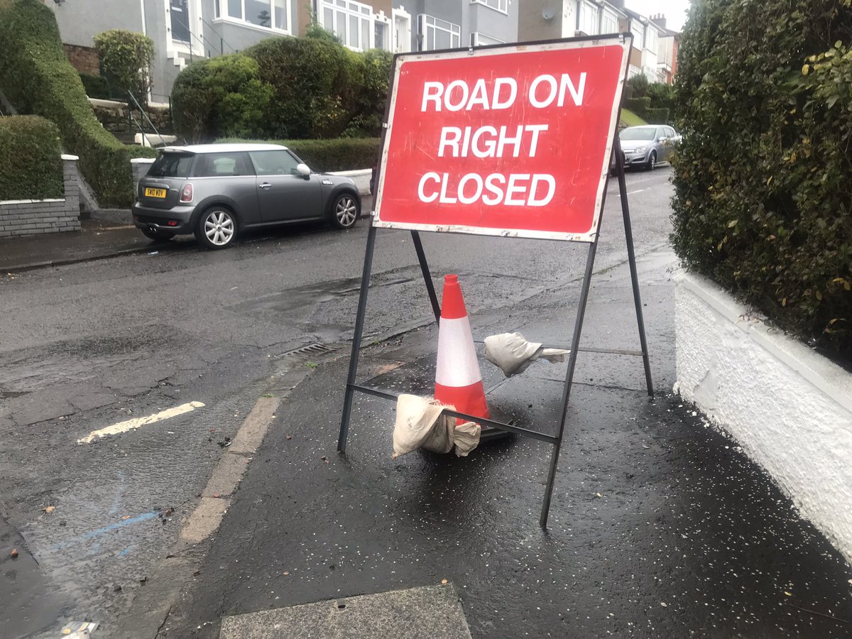 coletteisp's tweet photo. @EastRenCouncil  can you please start more consideration to where you are place ROAD signs on pavements , there is no room at all for a wheelchair user, @guidedogsscot @guidedogs owner , cane users to get by without putting themselves in danger of traffic  #AccessibiltyForAll https://t.co/PGf5DBjsef