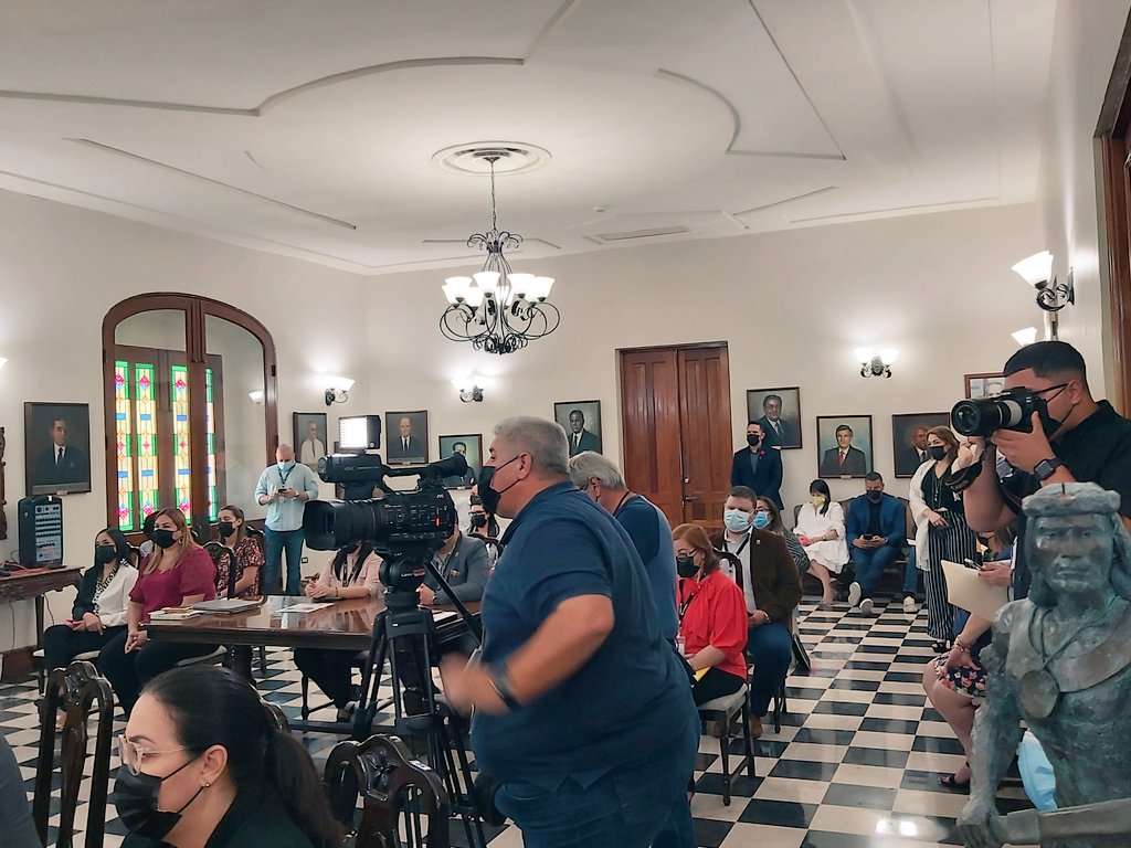 Ya estamos anunciando el nuevo programa de incentivos ᴘᴏɴᴄᴇ ᴏɴʙᴏᴀʀᴅɪɴɢ
Sintoniza 👇🏽
facebook.com/irizarrypabona…