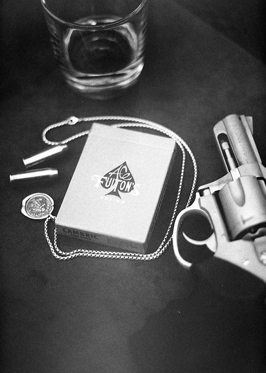 davidscottwills's tweet photo. Carpe Noctum. Ace Fulton’s Casino

#acefultonscasino #filmnoir #kodak400tx #kodak400trix #filmnoirphotography #blackandwhitephotography #bnwmood #bnwphotography #magicphotography #grainisgood #shootfilm #filmisnotdead #cardistry #playingcards #photographyislife https://t.co/5DR8wIqVrM