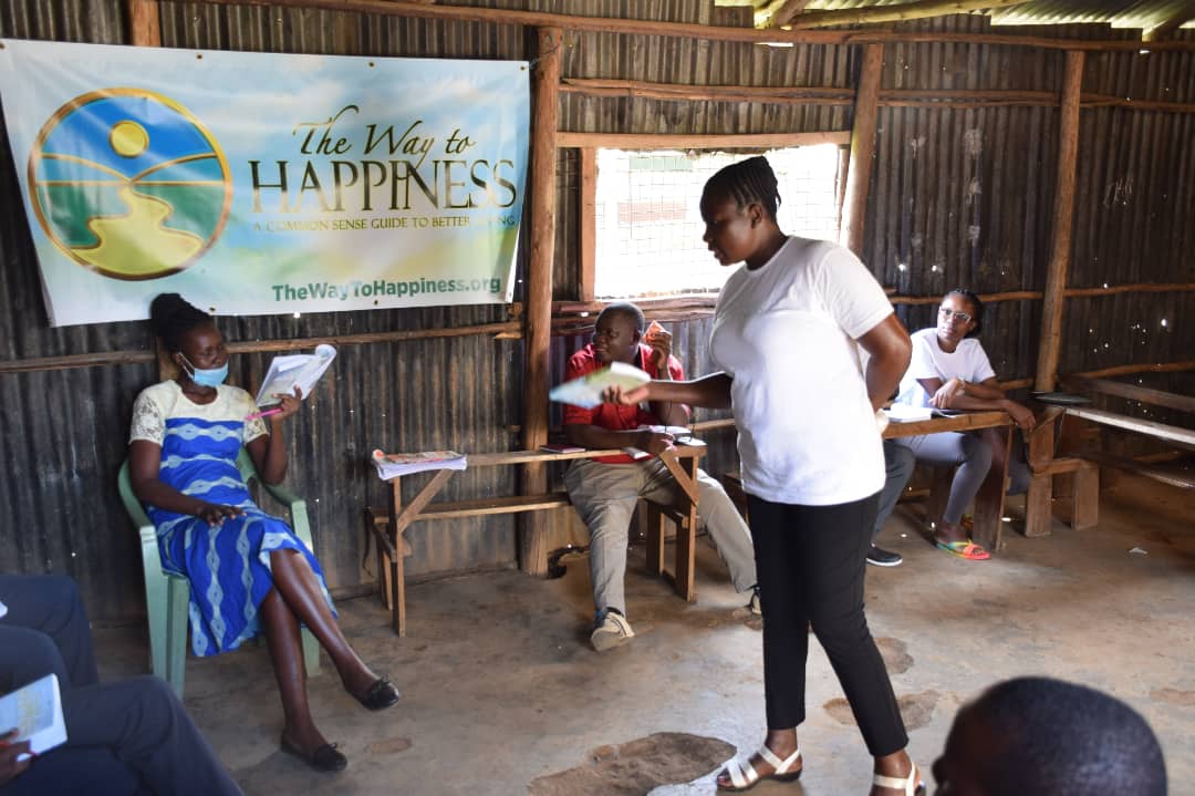 GiselleOrg's tweet photo. Restoring ethics is key in institutions, families and society, we the Giselle Foundation took training of @WayToHappiness to teachers of Nyawita Community Primary. We foresee a civilized society operating on workable technologies of @LRonHubbard @Scientology #ethics https://t.co/Syn3BTVPwJ