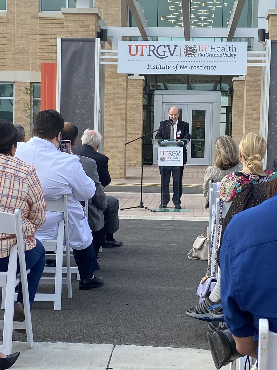 noeg2056's tweet photo. Happining today ribbon cut ceremony at the Institute of Neuroscience Building in Harlingen Tx. @neurociencias @PsyVIDAS201718 @UTRGVSOM #bipolardisorder #AlzheimersDisease https://t.co/MNUbAPJgAt