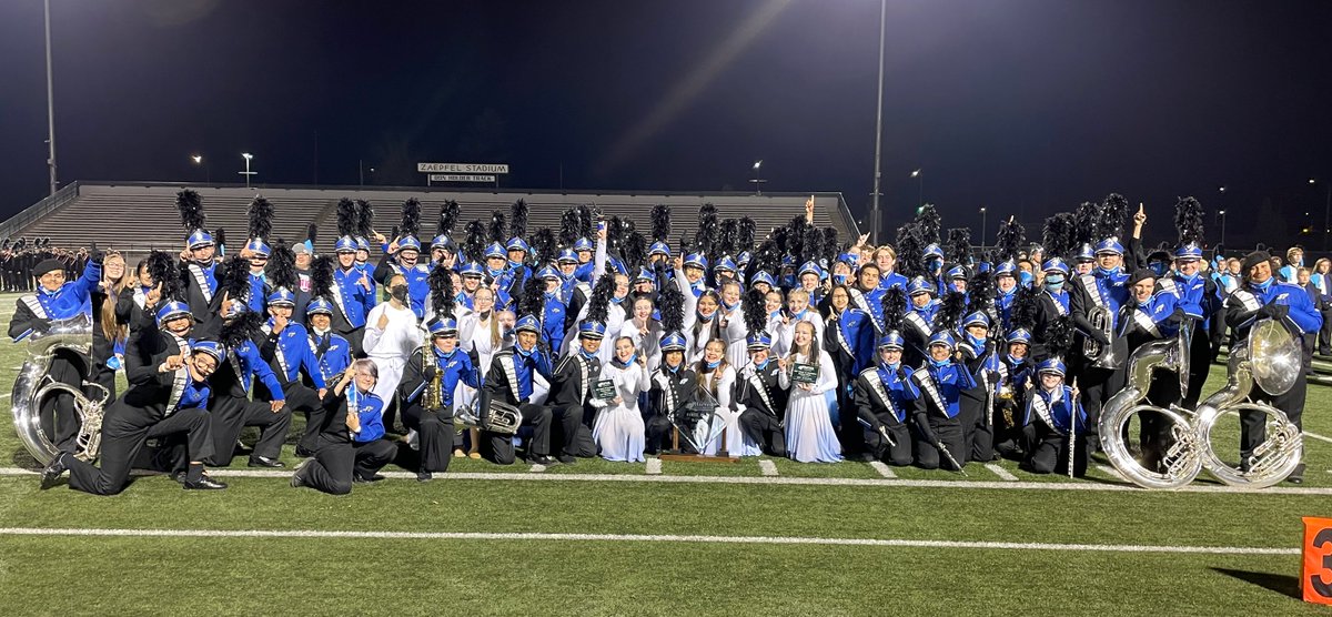 PascoSD1's tweet photo. ICYMI: Congratulations to the Chiawana HS Riverhawk Marching Band! They placed 1st overall at the 20th Annual Harvest Marching Band Festival in Yakima on Oct. 16. The band also earned Best Marching and Best Brass &amp; Winds in the finals. Great job Riverhawks!

#PROUDofPASCO https://t.co/sSAuYku5wt