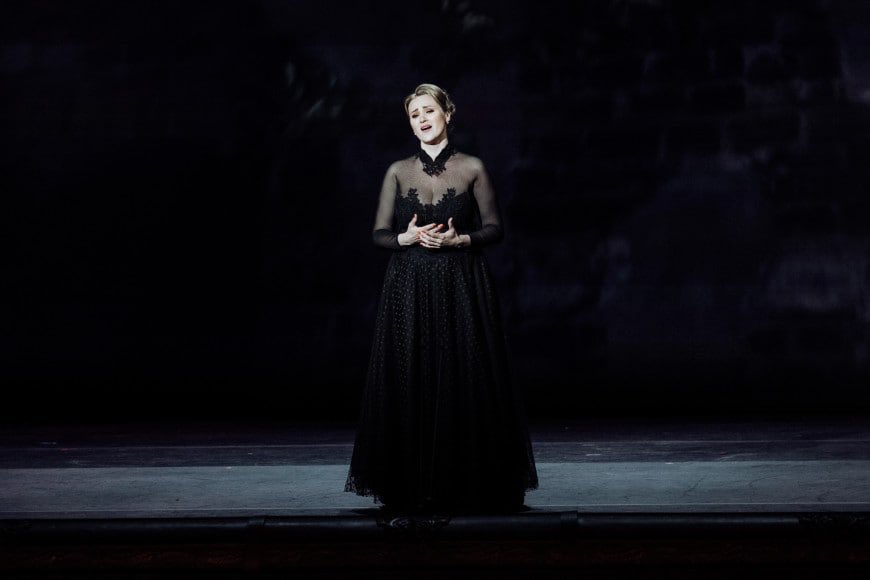 Russia's tweet photo. The @Bolshoi artists rank high - among #Operalia2021 Winners!
🎶 Victoria #Karkacheva, Bekhzod #Davronov, Dmitry #Cheblykov were triumphal & received prizes from the one and only @PlacidoDomingo.
🎉 Congratulations!
#RussianOpera https://t.co/gQDVZabLDL