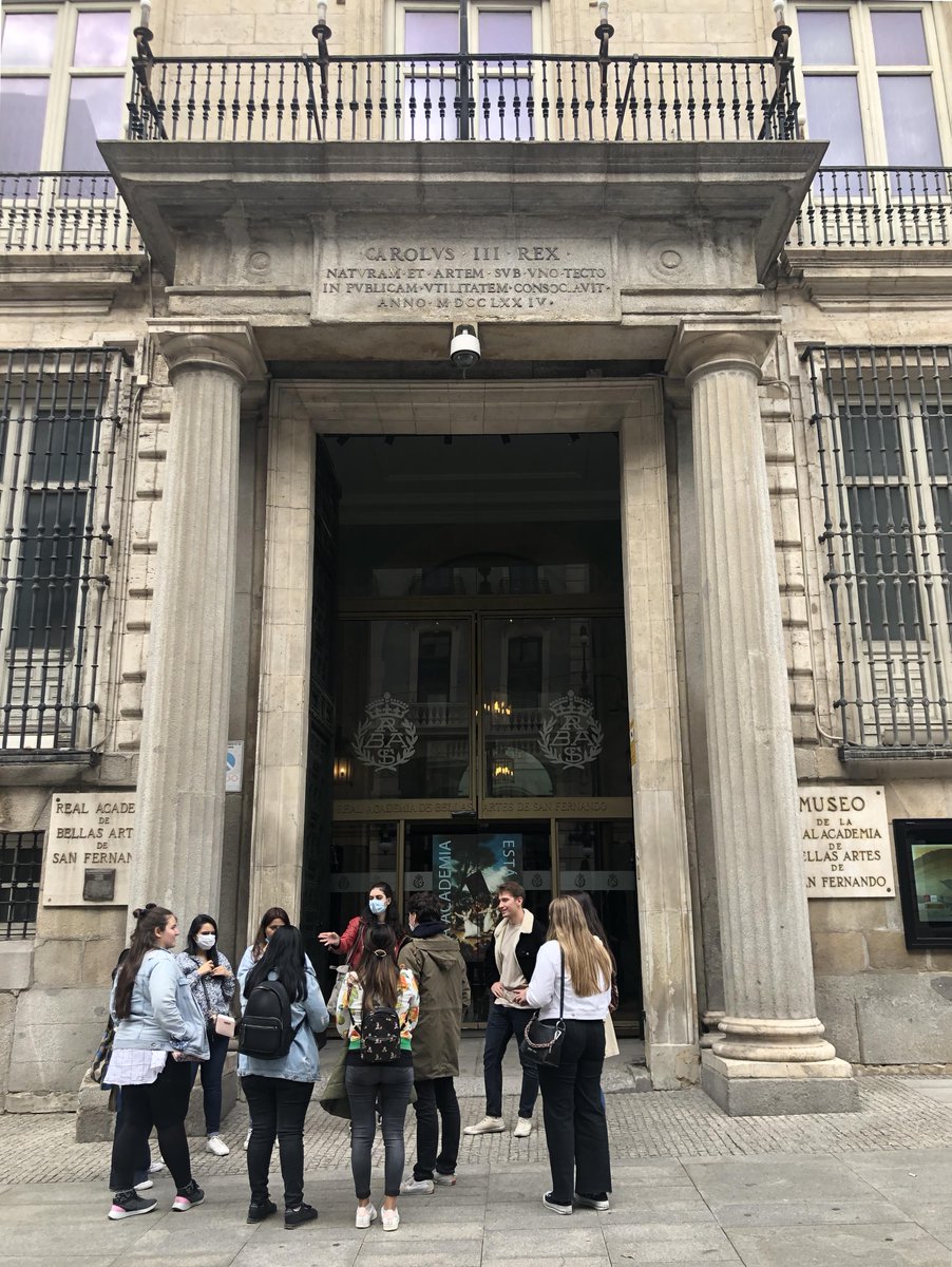 MasterMejorr's tweet photo. El pasado jueves, 21 de octubre 2021, la profesora Silvia Arbaiza realizó una interesante visita con los alumnos del Máster MEJORR a la Real Academia de Bellas Artes de San Fernando, visitando el Museo, el Taller de Vaciados y el Archivo y Biblioteca de dicha institución. https://t.co/kIyxeB3Tzp