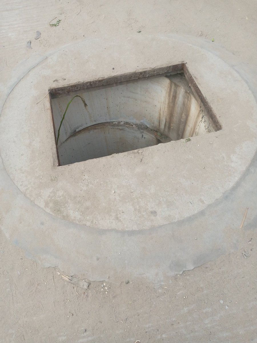 <a href="/PoliceKE/">Kenya Police Service</a>  outside the wall at Dog Section Police station a manhole cover stolen. Hata kama CSR mwaweza fanya, very dangerous for pedestrians
