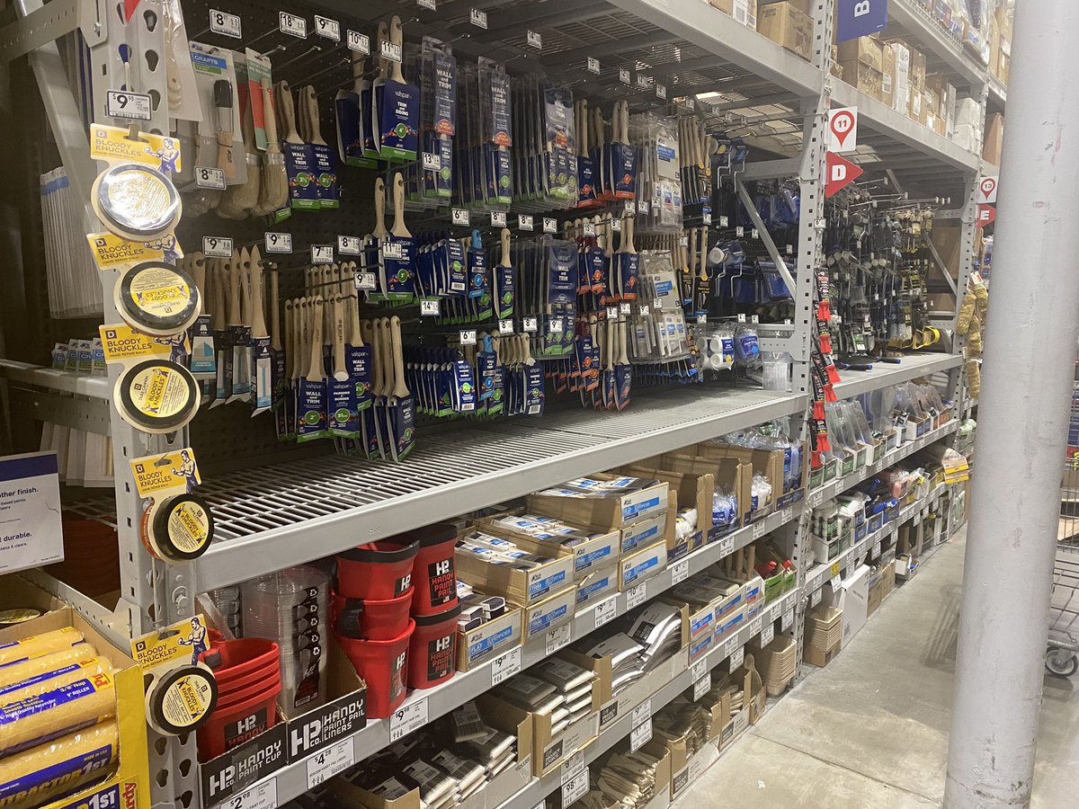 Kyle at Lowe's tweet media