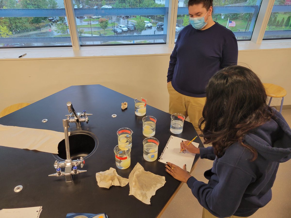 esumstweet's tweet image. Fact: When you Sub at ESUMS, you come out smarter than you went in! #APBio #alessoninosmosis #createyourownexperiment #scienceisfun @MedriaBlue @newhavenpublic1 @HannansRedd @NHPSChoice