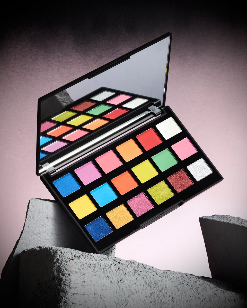 Sleek MakeUP tweet media