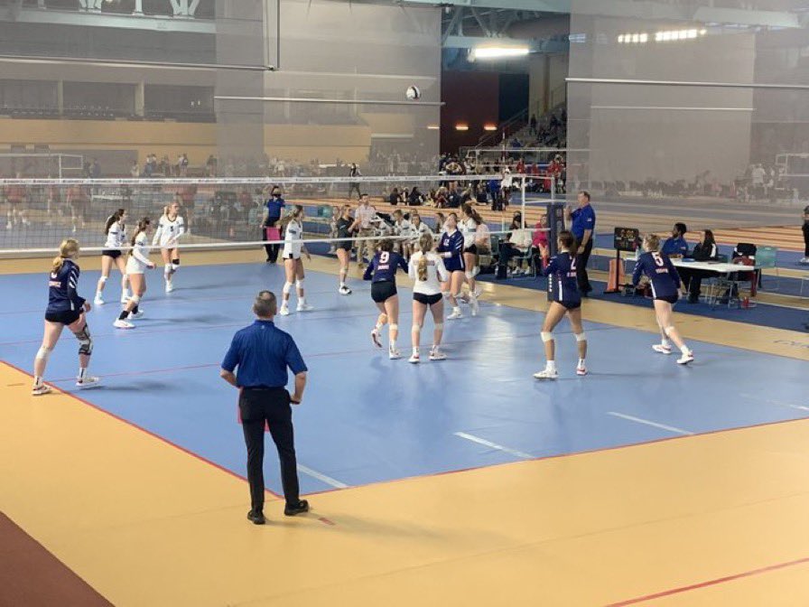 School-wide send off for <a href="/HomewoodHigh/">Homewood High School</a>’s volleyball team this morning. The patriots took Northridge in the first set for the 6A volleyball quarterfinals. We are cheering you on! Go Patriots!