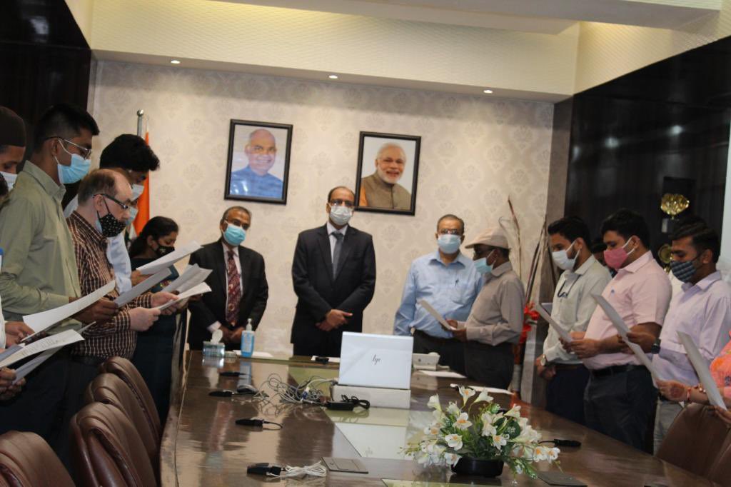 wapcosofficials's tweet photo. WAPCOS is observing Vigilance Awareness Week from 26th October to 1st November 2021. Sh. R.K.Agrawal, CMD WAPCOS &amp; NPCC presided over Pledge Taking Ceremony to the employees at WAPCOS Office, New Delhi on 26th Oct, 21 @MoJSDoWRRDGR @NPCCOfficial 
https://t.co/flm2SIFcmv https://t.co/EuaVciXuC7