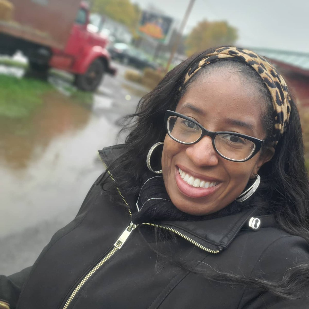 CmtySch_HA's tweet photo. Whose ready for this Friday's PBIS in school fall festival?! Check out Ms.Wallace at @GreatPumpkinWNY grabbing pumpkins for our students! Yes, even in the rain! https://t.co/tyMr7N6lFd