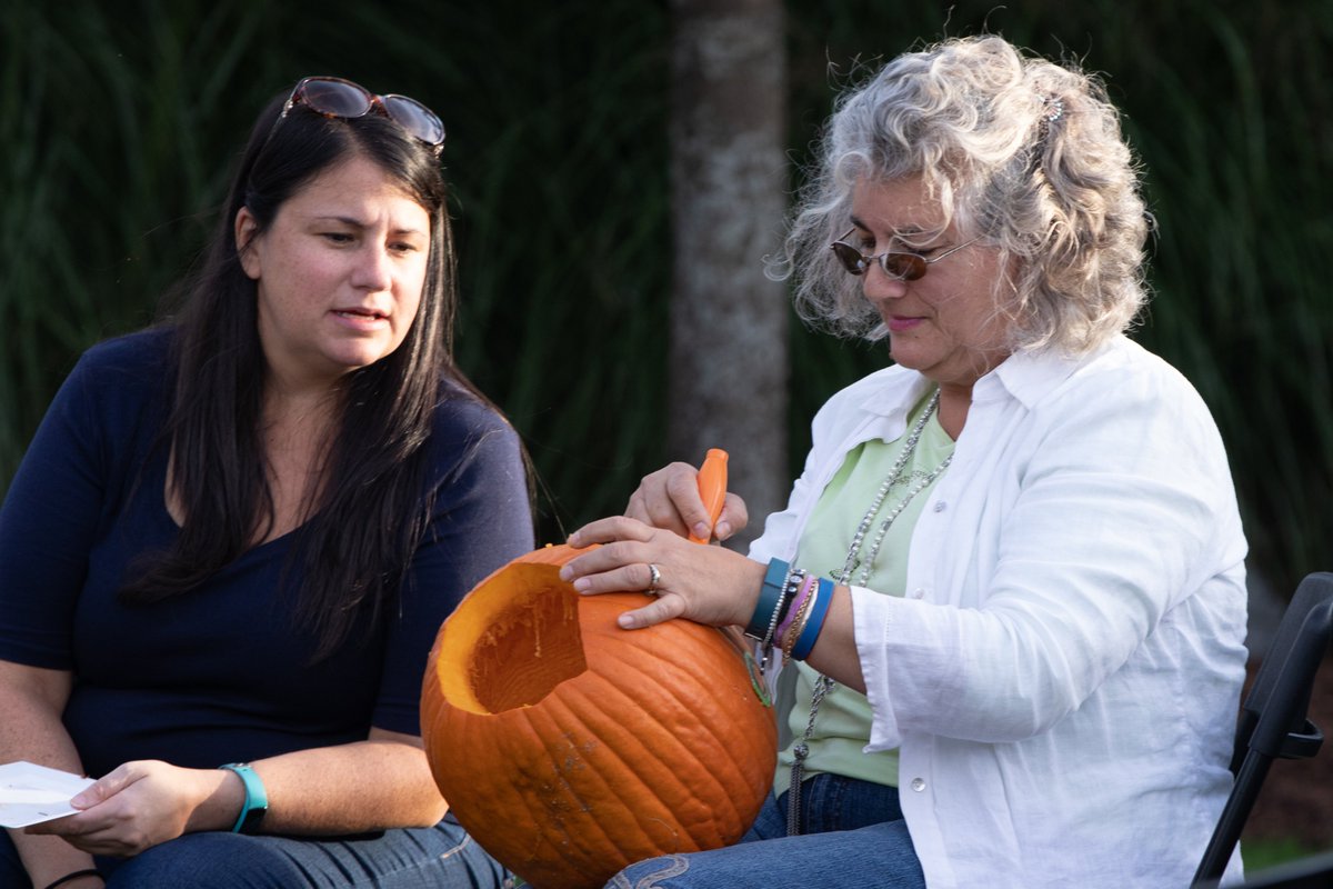 CandS_Insurance's tweet photo. The C&amp;S team enjoys a pumpkin carving contest! https://t.co/ufvGBbkTQ8