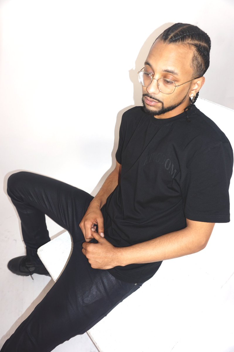 Kingdom Of Royal tweet media