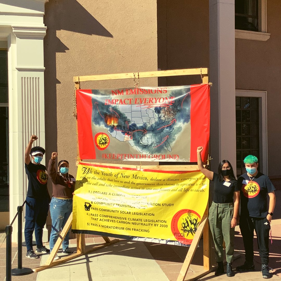 YuccaAction's tweet photo. #NMClimateSummit ~ NM Emissions Impact Everyone #KeepItInTheGround We're 1 of the largest exporters of fossil fuels in the US. Are our exported emissions counted in our climate goals? Is pumping out more natural gas for the transition good 4 frontline communities? https://t.co/0N85kyKhH1
