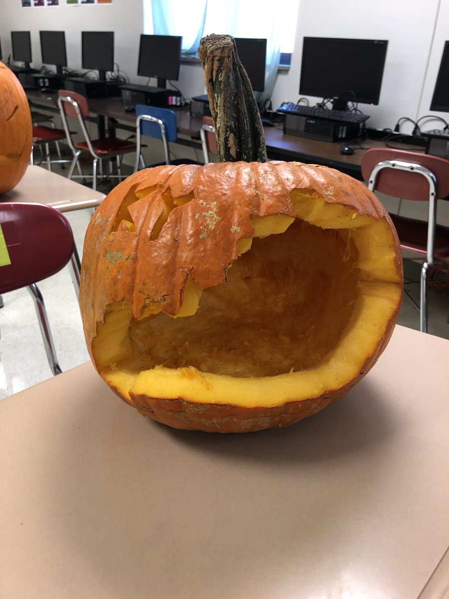 fbla_pc's tweet photo. Congrats to our top three pumpkin winners! https://t.co/mfAsj9XvE5