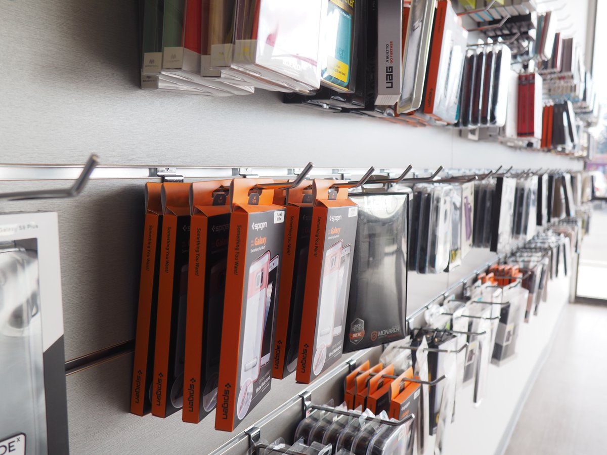 gadgetgeniecom's tweet photo. Keep your phones protected with accessories from Gadget Genie! We have the most reasonable prices on the block. #phonecases #popsockets #phoneaccessories #repairshop #smallbusiness #localbusiness #federalway #federalwaywa #repairshop https://t.co/4DMhHDOEgb