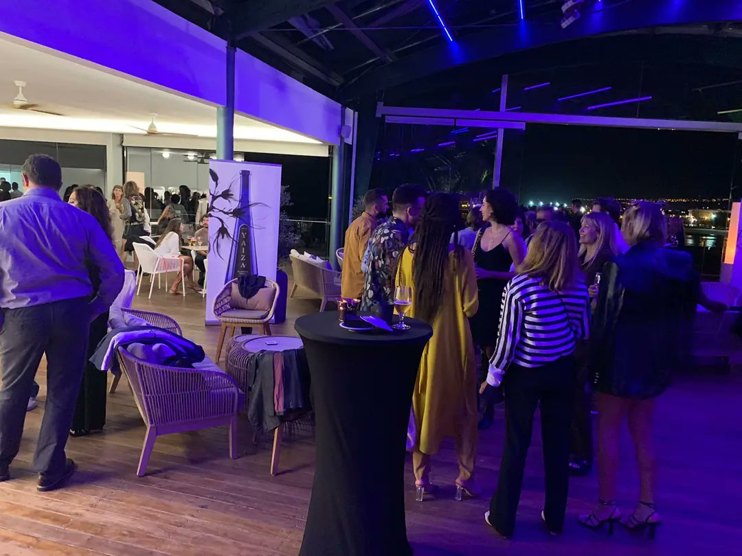 vegadeyuco's tweet photo. 🎬 #BodegasVegadeYuco con la cultura
👉 Nuestros vinos en el cóctel de gala del Festival de @cinelanzarote #Ficl en @aghotelspa.
¡Muchas gracias por contar con nosotros y hasta la próxima edición! 💙🥂💙🎥 #culturalanzarote #festivaldecine #lanzarotefilm #vinosdelanzarote https://t.co/32gRgG5ETx