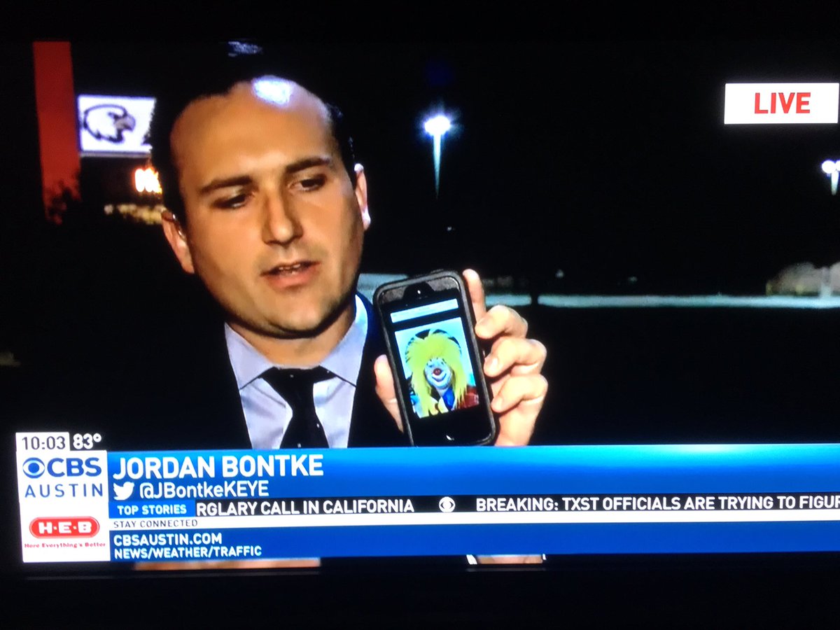 I Watch VHS tweet media