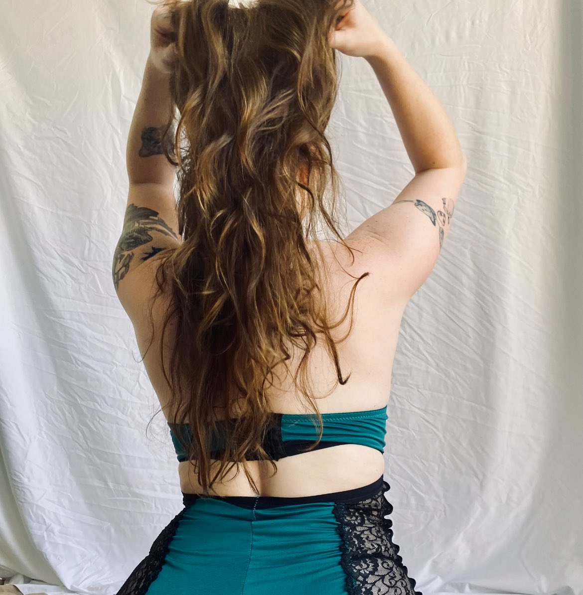 adoring_adele's tweet image. You have to be able to afford me. 💋
#payypig #paypiggie #subdom #switch #brat #onlyfans #nsfw #babygirl4daddy #accountantsoftiktok #chaturbate #redheadsdoitbetter #SellingContent #WhatsApp