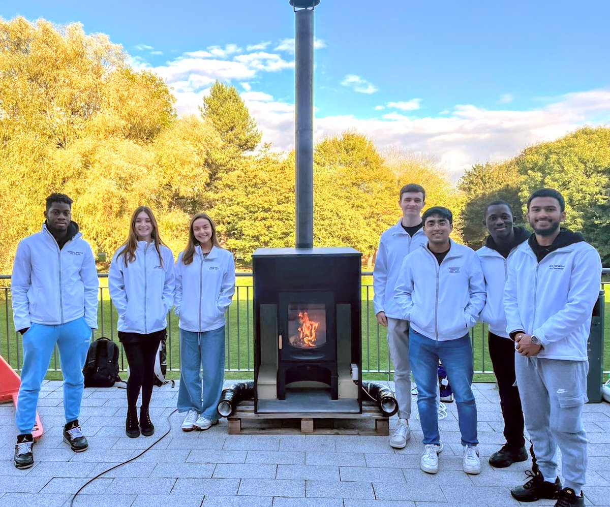 University Challenge 

Very excited to be working with some amazing students from 
#Warwickuniversity, who are helping us to develop our prototype and concepts, relating to higher efficiency and lower smoke particles, from burning locally sourced wood! 

Watch this space! 🔥