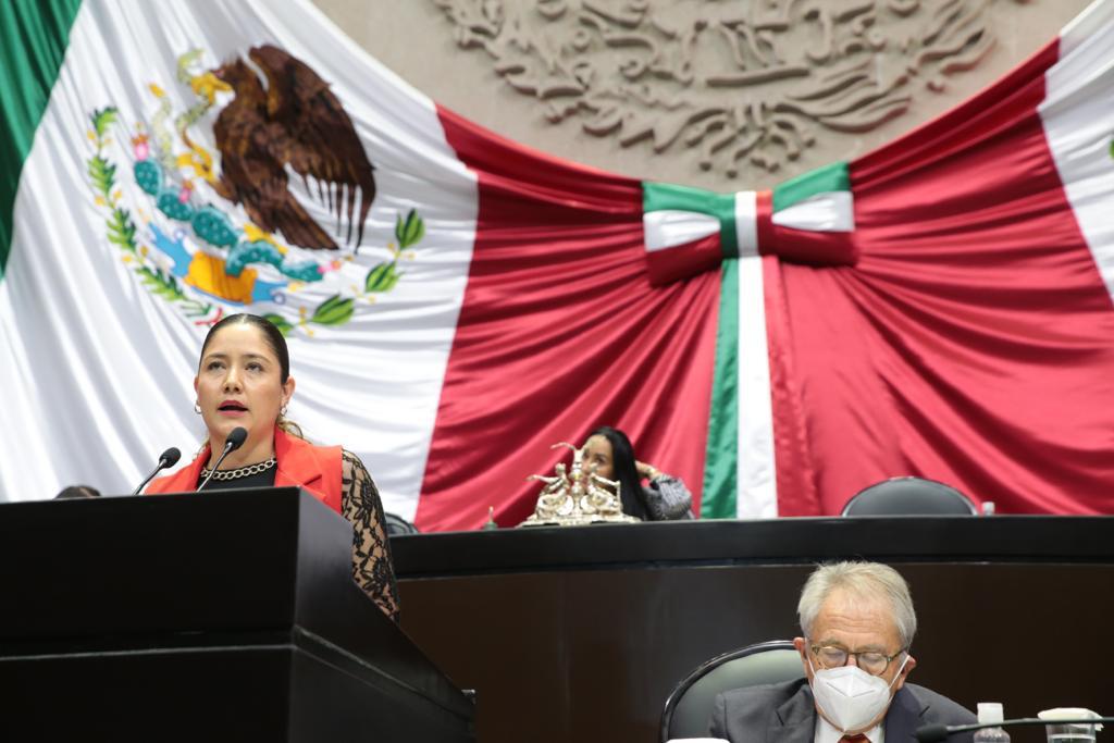 Durante la comparecencia del Srio. de Salud, Jorge Alcocer, la Dip. <a href="/JazminJaimesAl1/">Jazmín Jaimes Albarrán</a> señaló que es necesario reconocer el fracaso del INSABI, hacer los cambios que se requieran, pero que es urgente regresarle al pueblo esta institución que sí le respondía a las y los mexicanos.