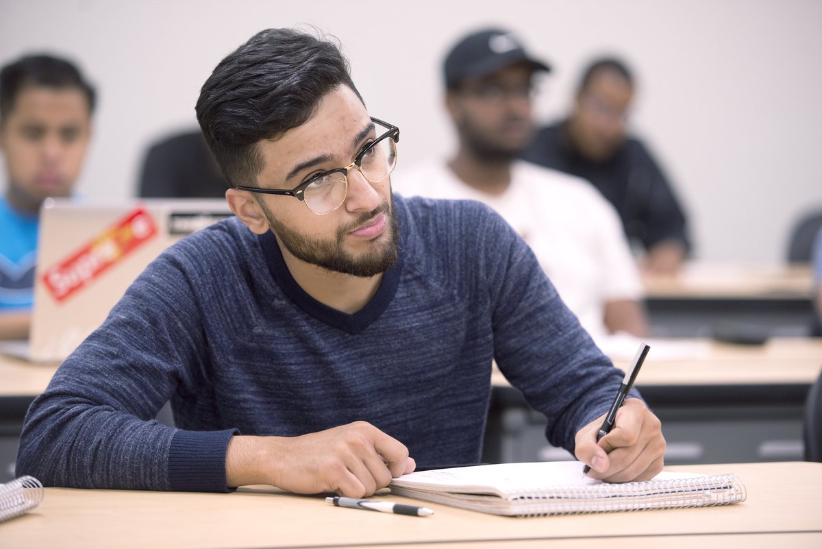 NOVAcommcollege's tweet image. The last year brought unprecedented challenges to many in Northern Virginia and @NOVAcommcollege. 

Our Financial Stability &amp;amp; Advocacy Centers are here to help you get a financial foothold and/or access campus and community resources. #YouMatterToNOVA

nvcc.edu/financial-stab…