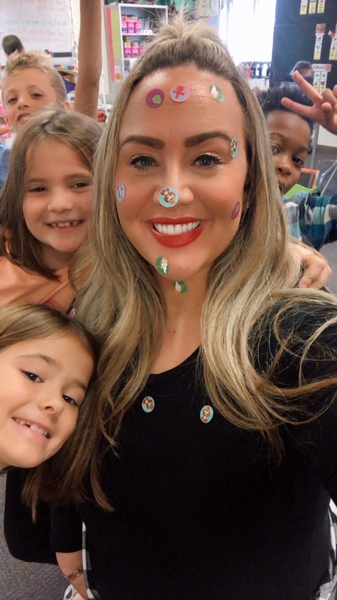 daniellssquad's tweet photo. Adjective: describes a noun

Activity: Throughout the day think of how to make a sentence more detailed by using an adjective to describe a noun. When you do…come tell Miss Daniell &amp; if it’s correct you will get to put a sticker on her.#instantmotivation @LMiller_Elem #misdproud https://t.co/IdzETK2d3q