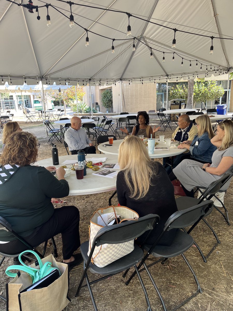 dr_karge's tweet photo. @ConcordiaIrvine EDD alumni from @ConcordiaSOE had a great mtg this weekend. If you are an alumni, we would love to hear what you are up to! #CUIEDD https://t.co/fzwDw8Oy80