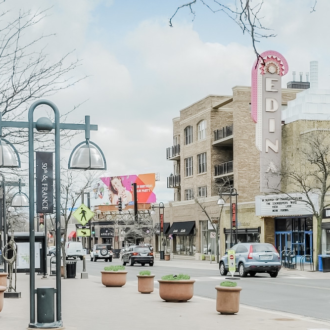 ▫️ BEST Luxury Neighborhoods in Edina, MN ▫️

While there definitely isn’t a BAD neighborhood in Edina, there are a few that stand out in terms of sales and popularity in the luxury market! These are the TOP luxury neighborhoods in Edina, Minnesota!

🏡 Arden Hills

T