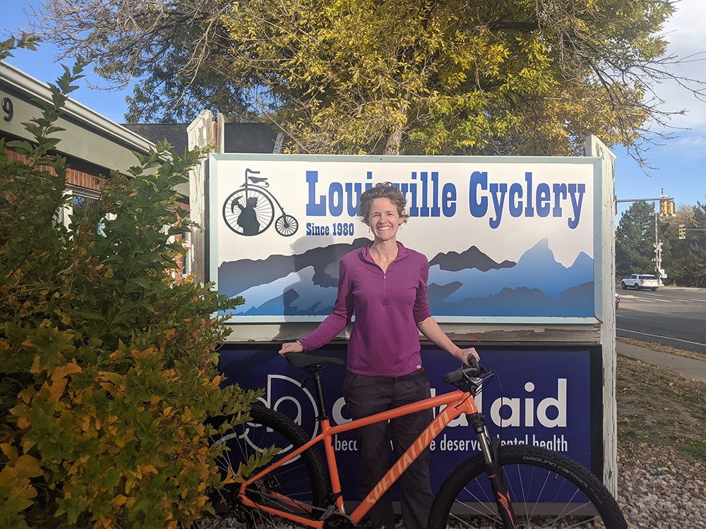 DRCOGorg's tweet photo. Congrats to the #BTWD2021 grand prize winner, Mary Conry! She received a new Retrospec bike from @Louisvillecycle. Thanks to our sponsors and participants! You can still pledge to ride at https://t.co/sc4xTF866P. The Way to Go team will see you next time! #DRCOG #WaytoGoDenver https://t.co/SSeOUvNIVq
