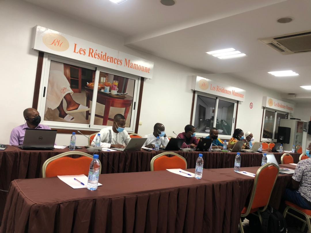 AebSenegal's tweet photo. Dans le  cadre de l'Initiative AEB, une formation sous régionale  en suivi -évaluation est organisée du 18 au 22 Octobre 2021 à la résidence mamoune avec la participation du Sénégal, du bénin, du Mali et  du Nigéria. @PronatEnda @Cncr_Senegal @FutureForAll @AgrecolAfrique @IIED https://t.co/sntSGja3C3