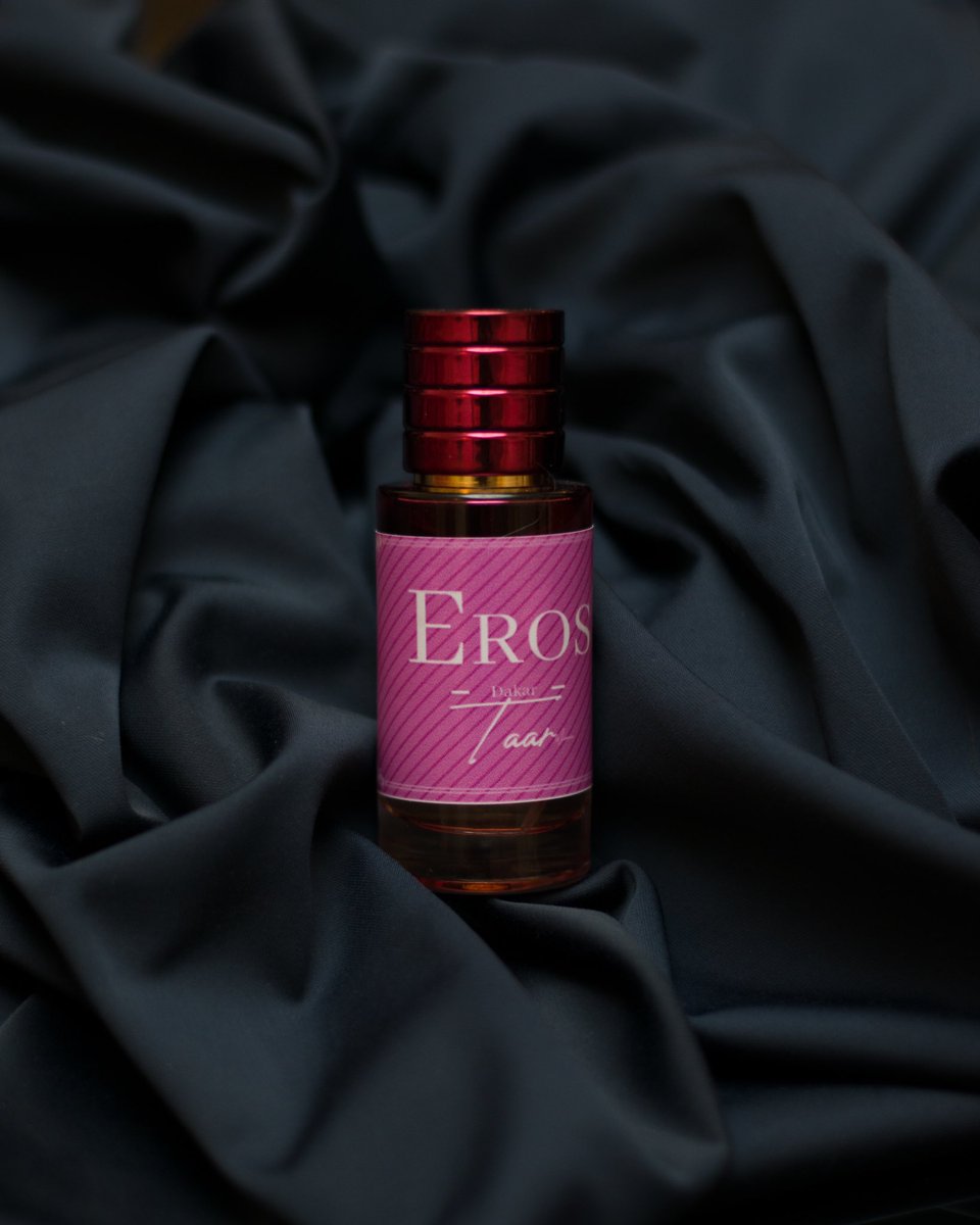 OfficielEros's tweet photo. TAAR

🧴: 50ml
🏷: 15.000fr

Eros✨

#parfum #perfume #madeinsenegal #entrepreneur #blackowned #mode #cosmetics #africa https://t.co/ysNdv5KxdI