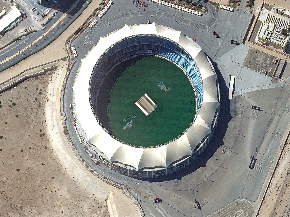 vantortech's tweet photo. See the #Dubai International Stadium in full 15cm #HD. This #stadium is one of the dedicated venues for the 2021 ICC Men’s T20 World Cup and is part of the Dubai Sports City. #T20WorldCup #SatelliteImagery https://t.co/LpPuHg33yO