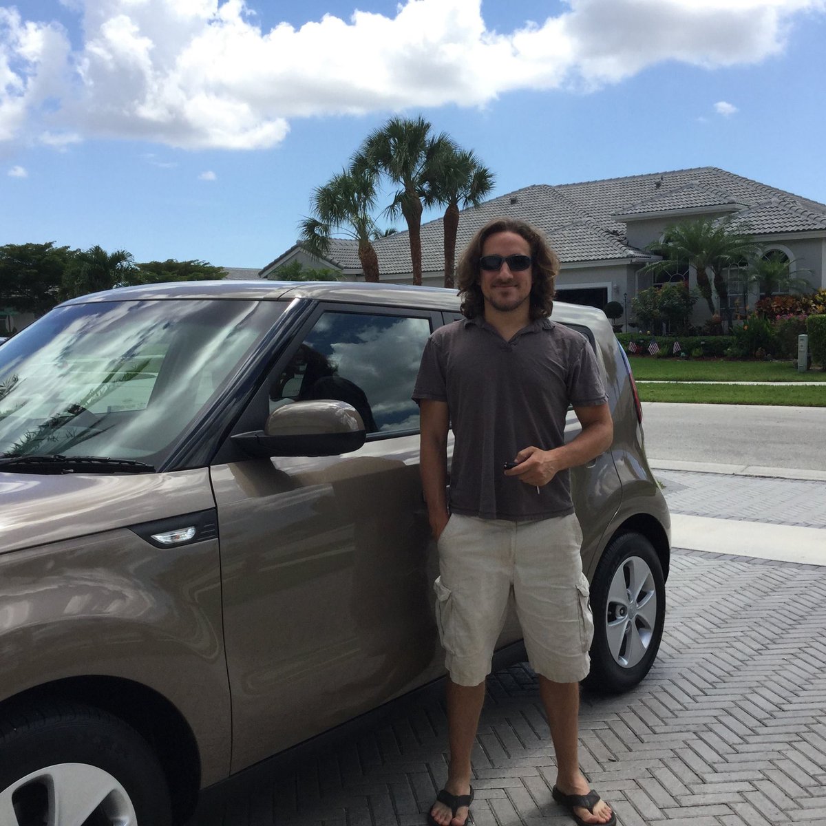 David_Bush's tweet photo. And that, @Kia, is the last I’ve heard of it. So I ask your twitter division: Should I be #BrandLoyal and get another #KiaSoul? Or is a Kia logo-shaped #BurnScar talking point enough? https://t.co/lyNVWHxp8J