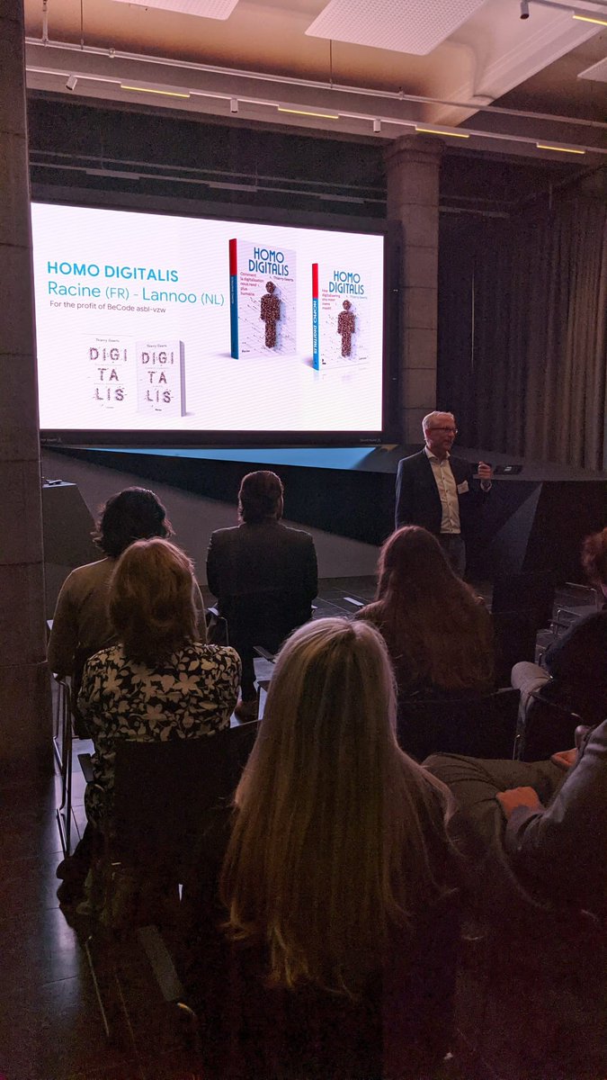 YoungFORWARDBe's tweet photo. Een geslaagd gezamenlijk event van #ASVTNG en #YoungFORWARD: Homo digitalis - Digitalisation is making us more human met keynote speaker Thierry Geerts
#DigitaleRevolutie #technologie #digitalisering #HavenhuisAntwerpen https://t.co/s07H7V1Om9