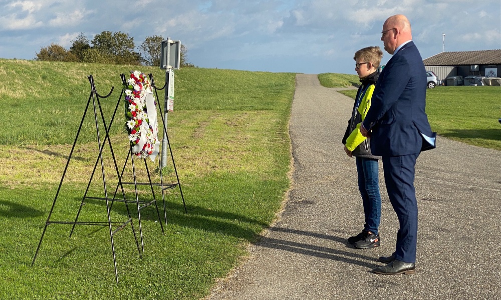 Baarland <a href="/gemeenteborsele/">Gemeente Borsele</a> herdenkt vandaag de Schotse bevrijders
streekomroepdebevelanden.nl/?p=4870