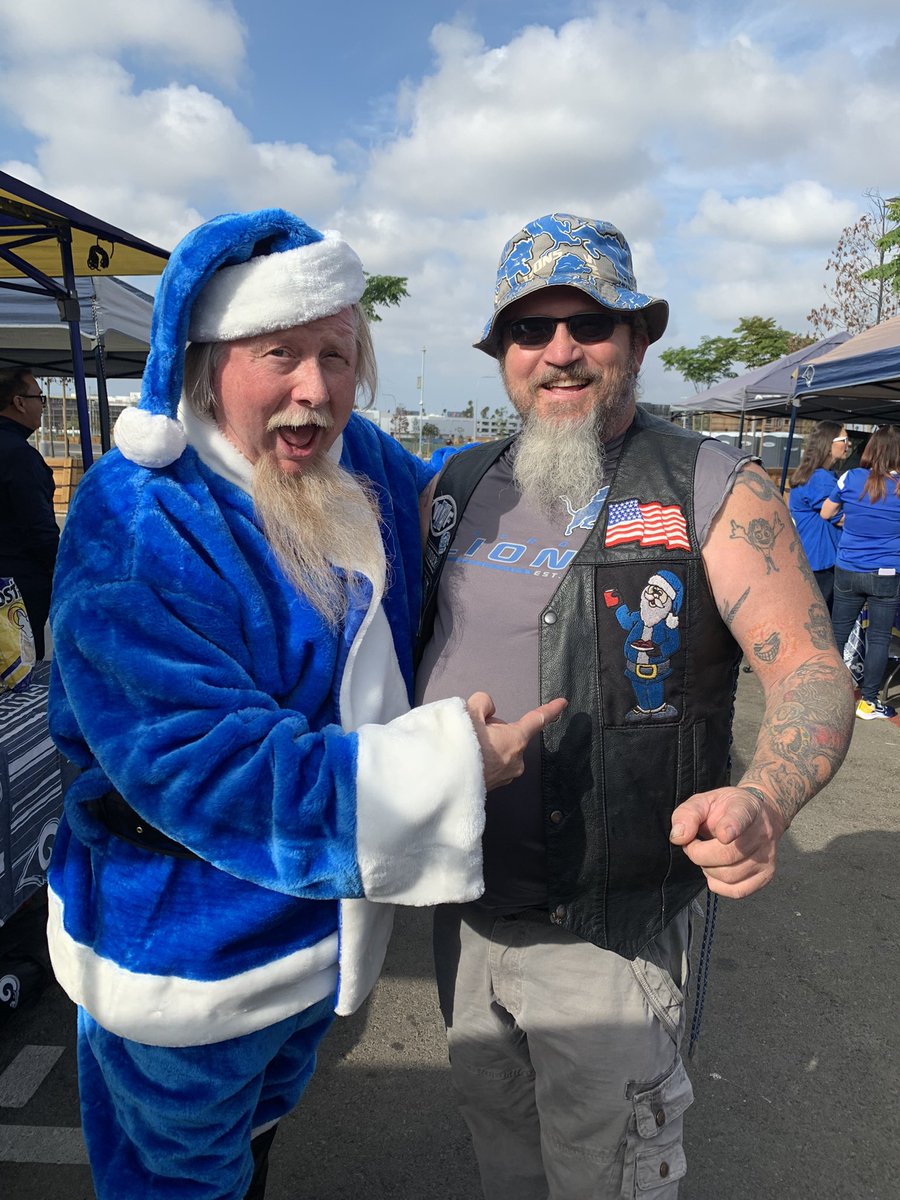 Ram Santa At #LARams