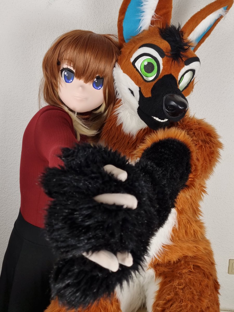 elfi_kigg's tweet photo. I wanna thank @AzuKigu for having me over. I had great weekend and made some really nice memories, already looking forward till next time. https://t.co/ZcCcbDY2T2